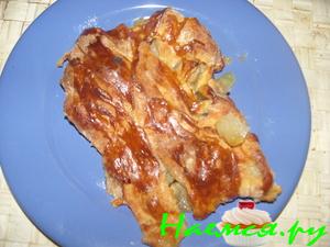 Яблочный пирог с виноградом Яблочный пирог с виноградом