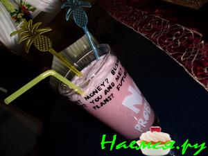Коктейль"Вишневый поцелуйчик"