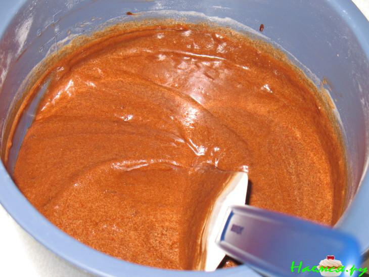 Шоколадный пирог с имбирем и тортик из него 