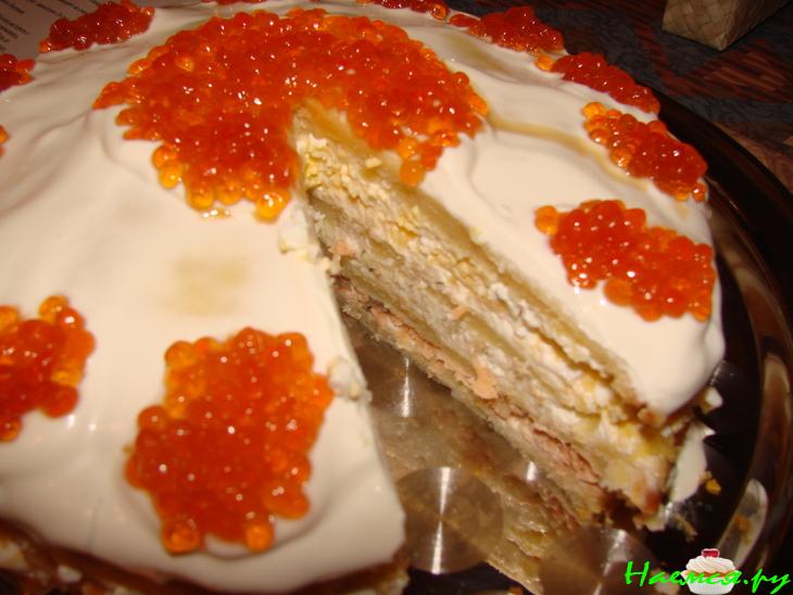 Торт "Закусочный" с лососем и творогом Торт "Закусочный" с лососем и творогом