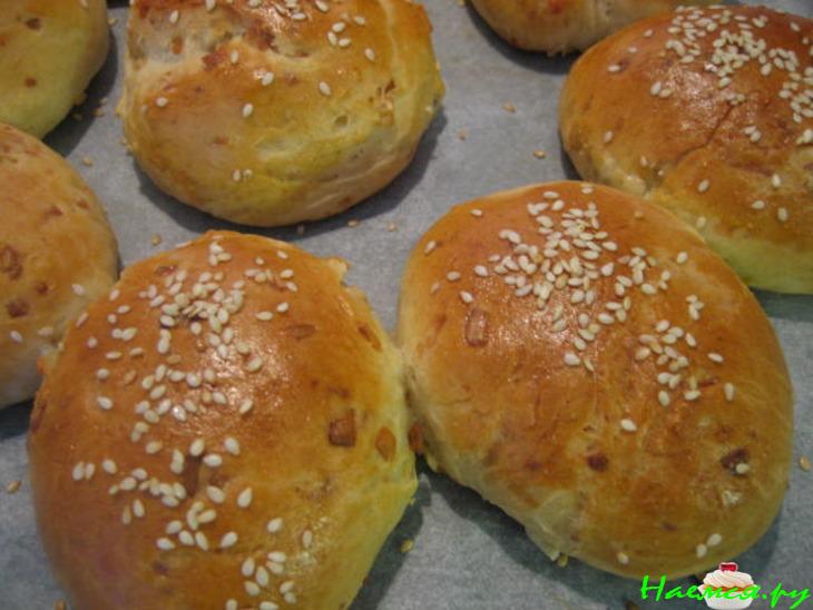Сырные булочки с копченым сыром