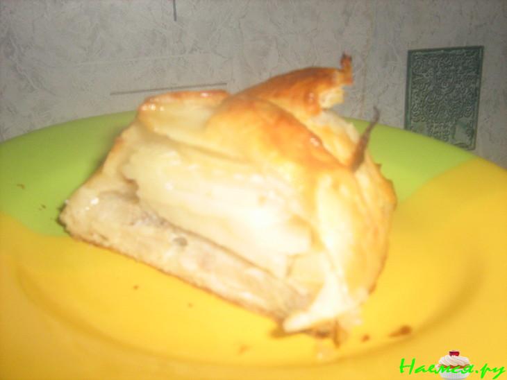 Слоеный рыбный пирог с картофелем