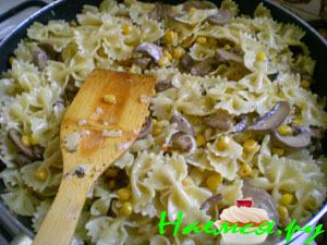 Маракончики с пикантным соусом Маракончики с пикантным соусом