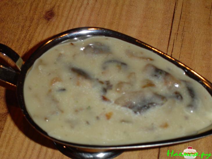 Соус грибной со сметанкой Соус грибной со сметанкой