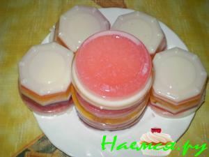 Желе слоеное