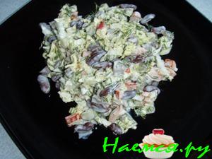 Салат с фасолью и говядиной