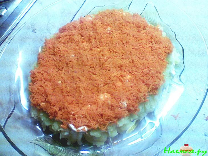 Овощной слоеный салатик с редькой