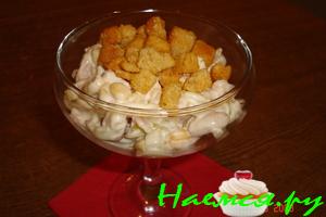 Салат "Сытный" с копченым окорочком