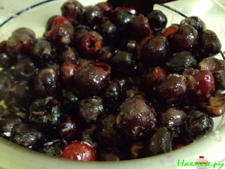 Пирог с черешней "Весенние ароматы" Пирог с черешней "Весенние ароматы"