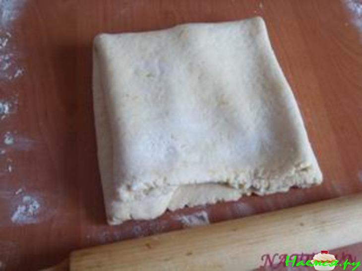 Пирог 'Вишневые розочки' (низкокалорийный)