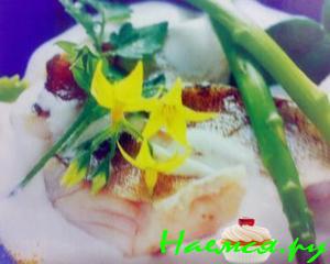 Суп из хека в кокосовом молоке