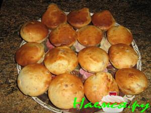 Маффины с ветчиной и сыром Маффины с ветчиной и сыром