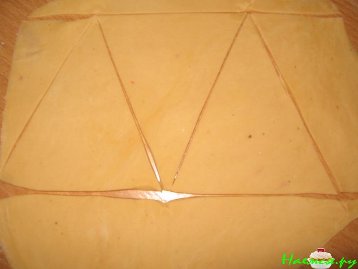 Рогалики с корюшкой