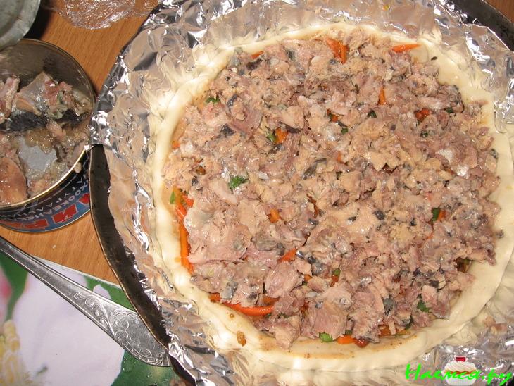 Пицца с сайрой Пицца с сайрой