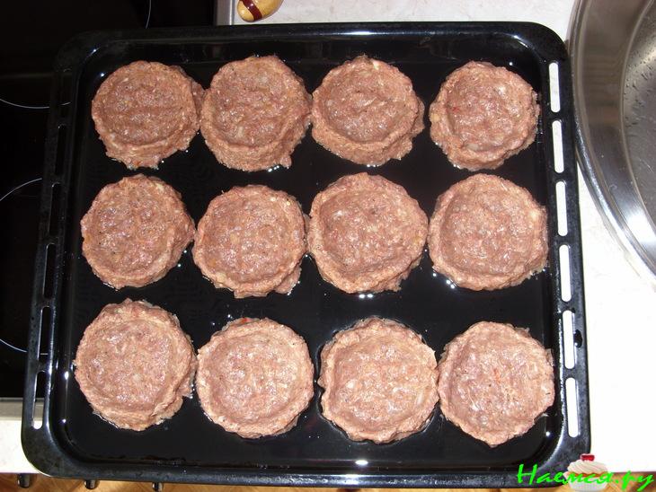 Гнезда из смешанного фарша Гнезда из смешанного фарша