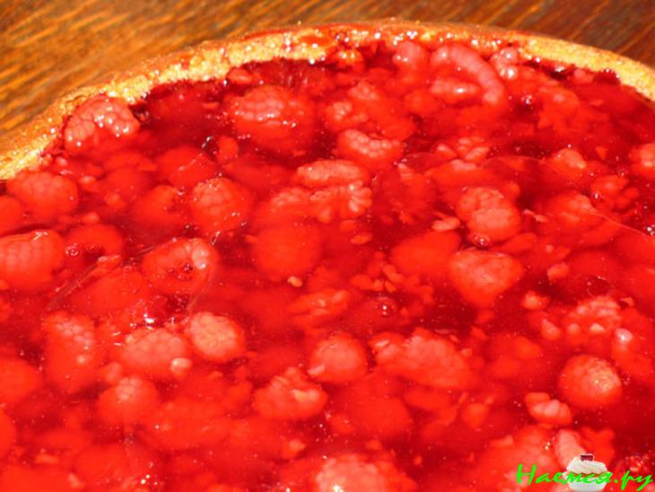 Шоколадно-малиновый торт "Вулкан"