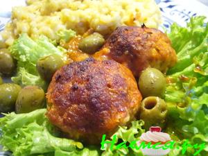 Нежные рыбные шарики в томатном соусе&nbsp;