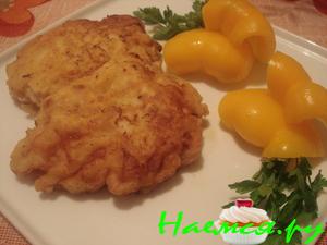 Свиные отбивные с сыром в пивном кляре