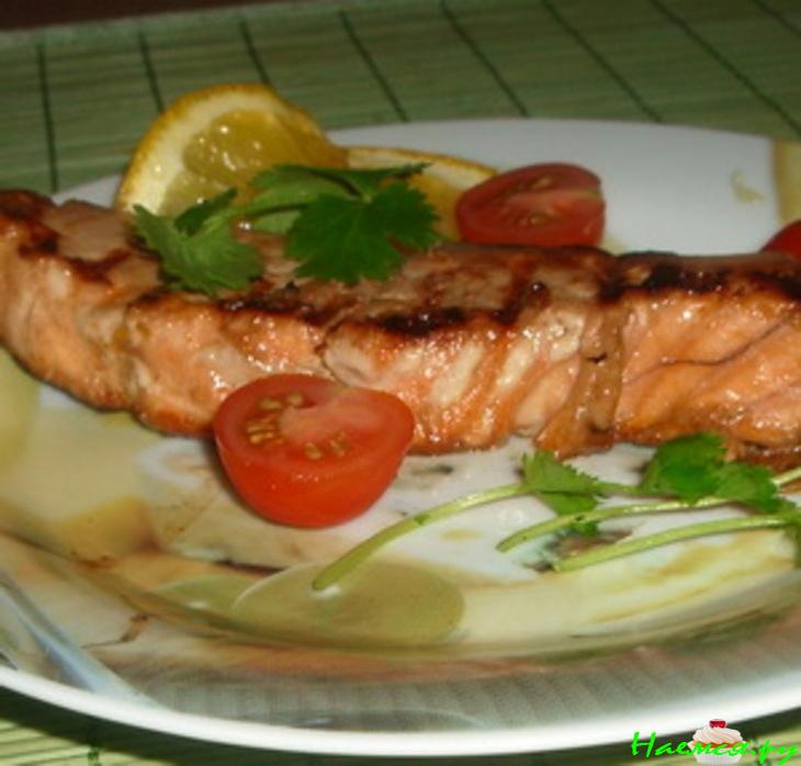 Лосось в соевом соусе