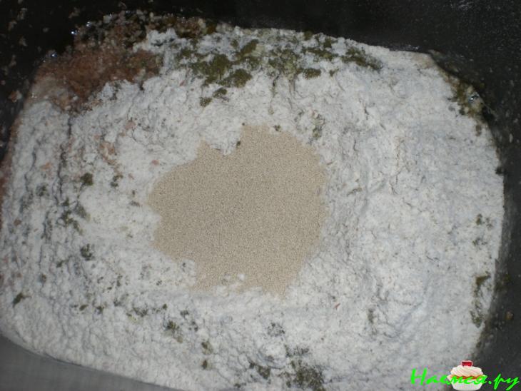 Пицца-пирог из цельной муки