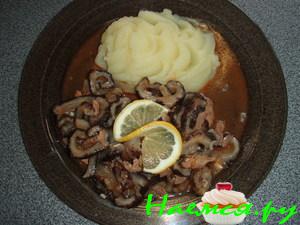 Скоблянка с мясом из кукумарии