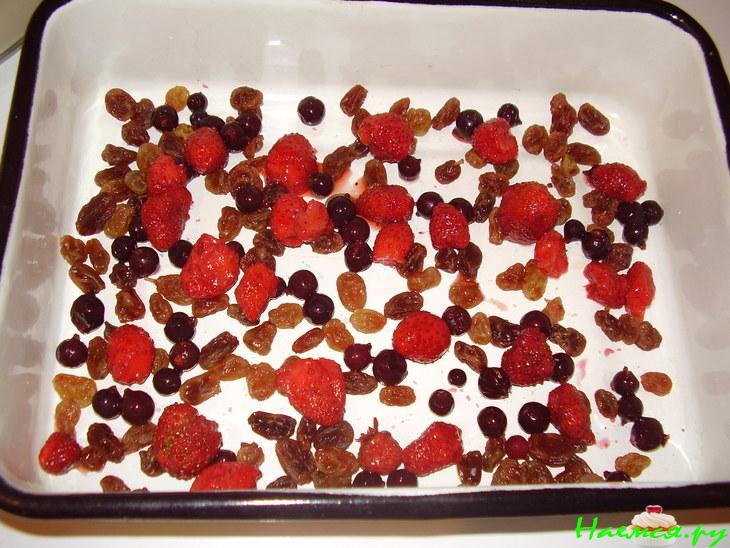 Десерт творожный с фруктами и орехами Десерт творожный с фруктами и орехами