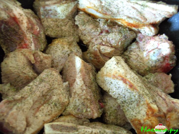 Ещё один Вариант Блюда в Горшочках "Для любителей свиных рёбрышек"