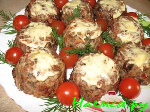 Мясные кексы с наполнителями