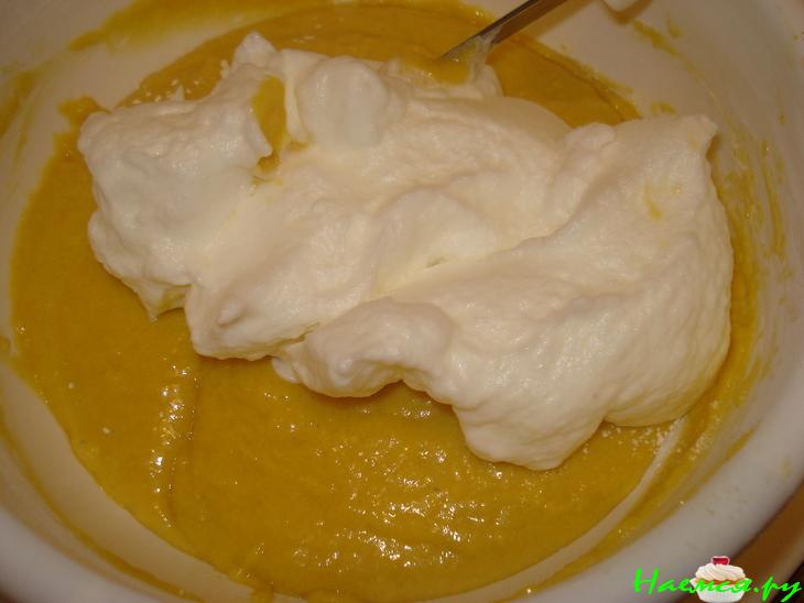 Фруктовый шифоновый бисквит