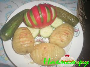 Картофель печенный с сыром