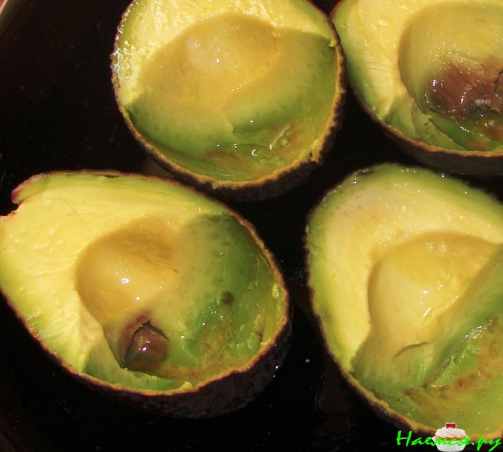 Авокадо с лососем