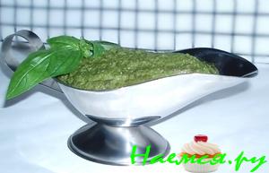 Соус "Песто" с орешками