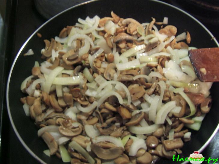 Супчик грибной с перловкой