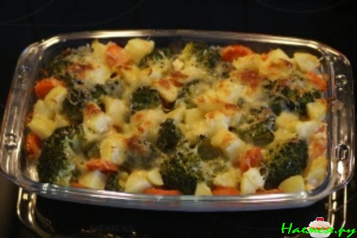 Запеканка из брокколи и не только