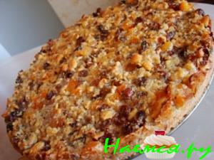 Пирог с орехами и курагой Пирог с орехами и курагой