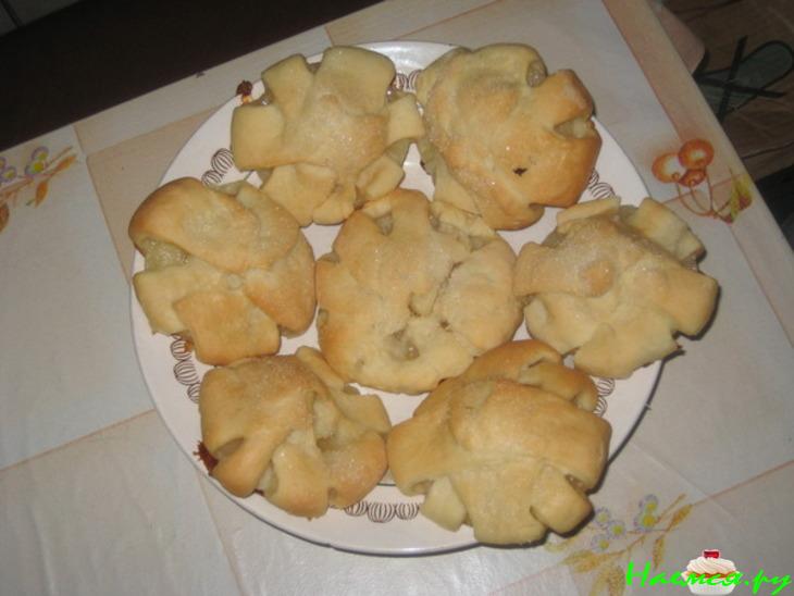 Пироженки с ананасом