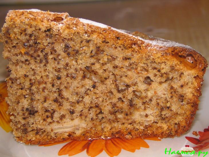 Пирог с орехами и яблоками