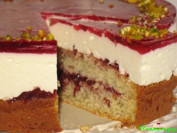 Торт &laquo;Брусничная мечта&raquo;