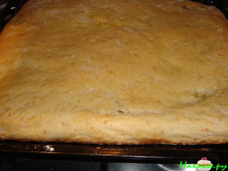 Пирог с капустой (сдобное дрожжевое тесто)