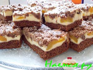 Абрикосово-шоколадный пирог с творогом и посыпкой "Штрейзель" Абрикосово-шоколадный пирог с творогом и посыпкой "Штрейзель"
