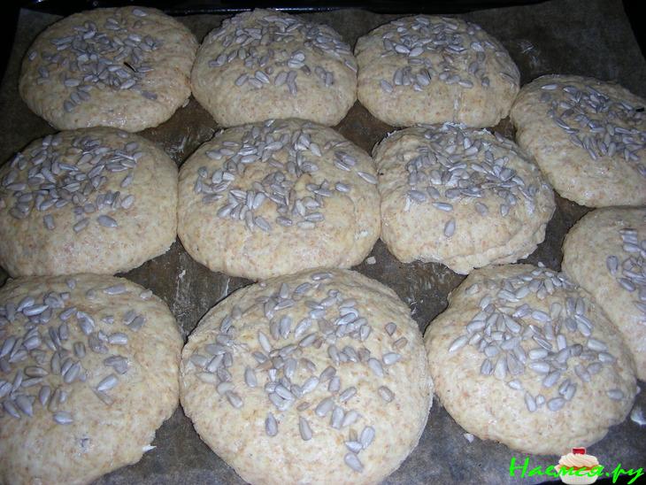 Овсяные булочки с семечками