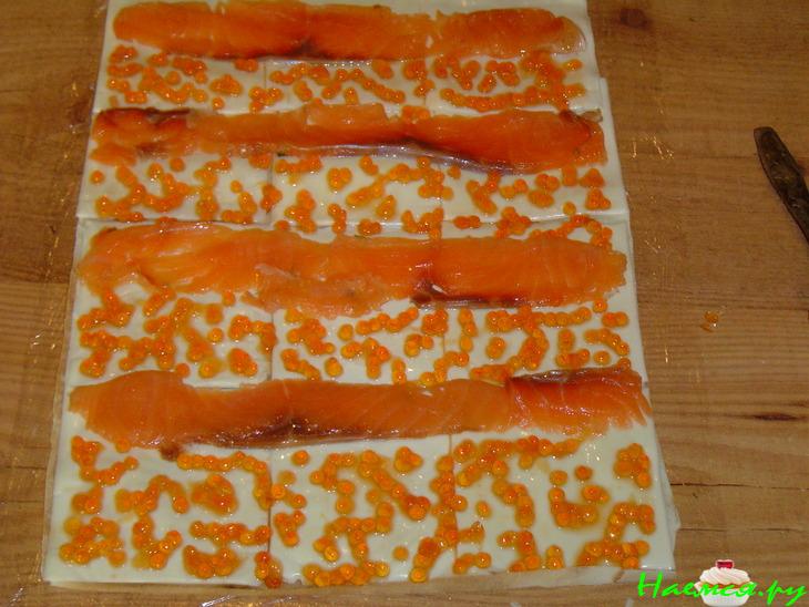 Рыбно-икорный рулет из лаваша