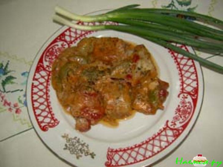 Рыба в соусе с корнишонами