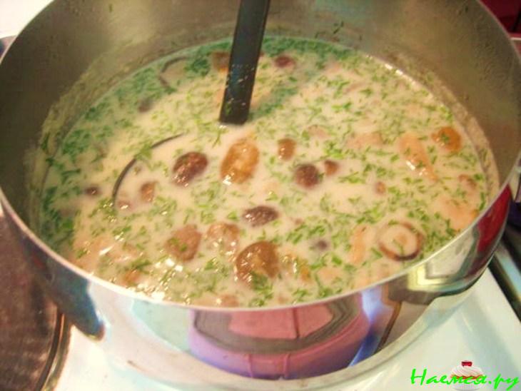 Бархатный грибной суп