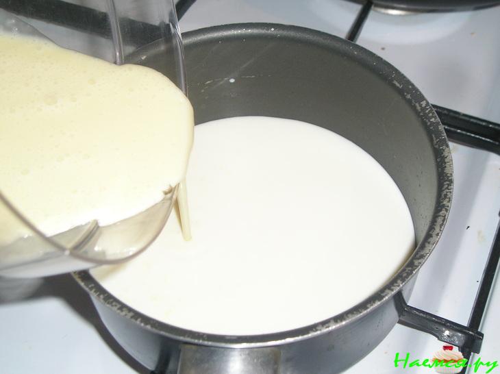 Апельсиновый пирог с кремом в шоколадной глазури Апельсиновый пирог с кремом в шоколадной глазури