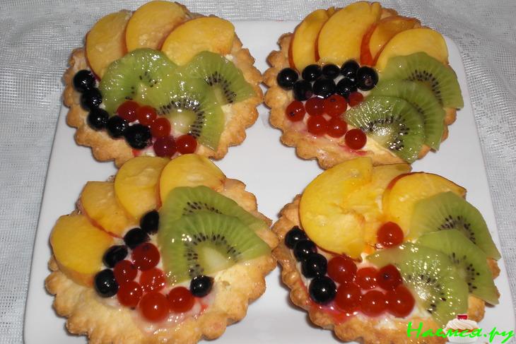 Корзиночки с фруктами (витаминные)