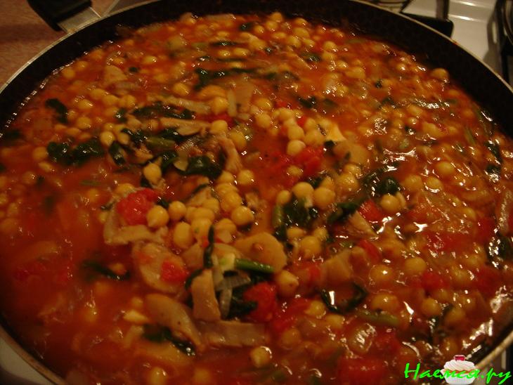 Нут с грибами и шпинатом Нут с грибами и шпинатом