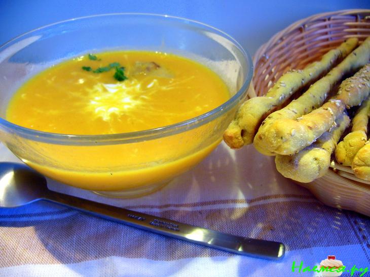 Морковно-имбирный суп-пюре "Солнце в тарелке"