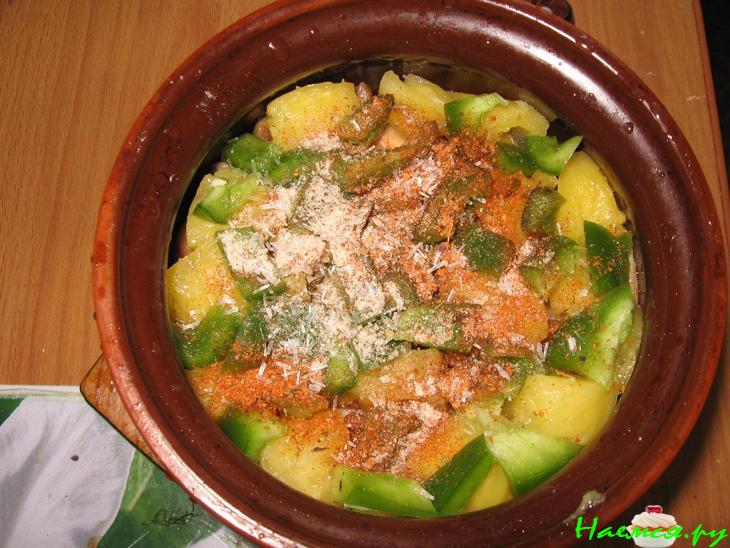 Наваристый суп в горшочке Наваристый суп в горшочке