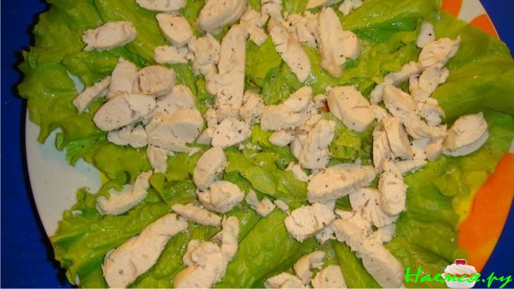 Салат из куриного филе с мандаринами 